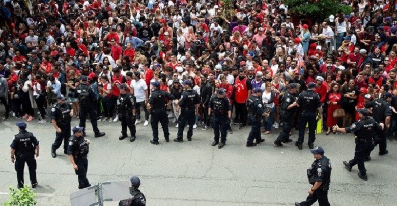 penembakan-parade-juara-raptors