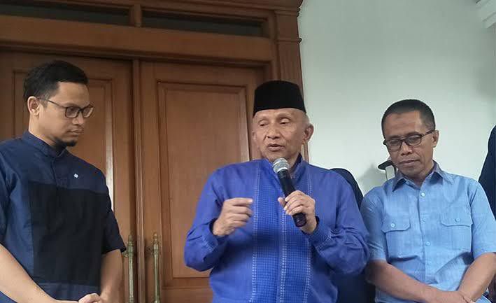 Amien-Rais-Sungguh-Aib-Bila-Parpol-02-Menyeberang-karena-Kursi-Ecek-ecek-doc.aib-ivoox.id_