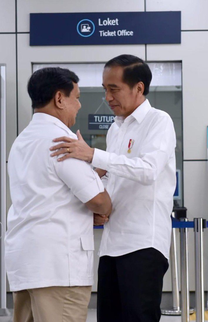 Begini-kata-Refly-Harun-di-Balik-Pertemuan-Jokowi-Prabowo-doc.dibalik-pertemuan-ivoox.id_