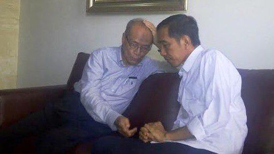 Buya-Syafii-Sakit-Jokowi-Utus-Mensesneg-doc.jokowi-ivoox.id_