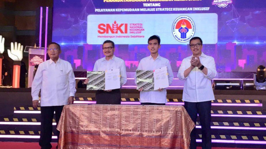 Deputi-Pengembangan-Pemuda-Gandeng-SNKI-dan-OJK-Mendorong-Literasi-Keuangan-Pemuda-doc.skni-ivoox.id_