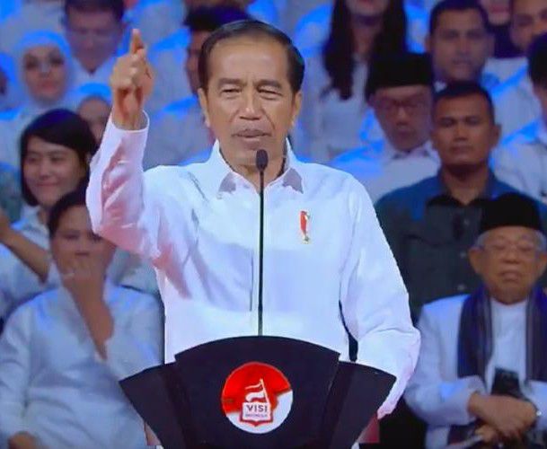 Jokowi-Ini-Bukan-Tentang-Aku-Atau-Kamu-Ini-Tentang-Bangsa-doc.bangsa-ivoox.id_