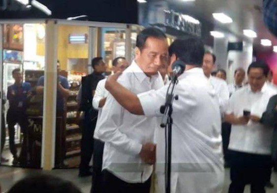Jokowi-Prabowo-pun-Berpelukan-doc.berpelukan-ivoox.id_-1