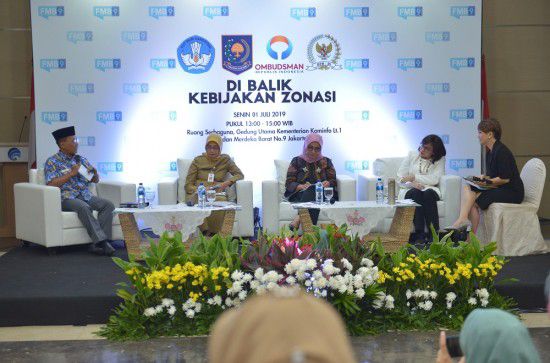 Kebijakan-Zonasi-Pemenuhan-Standar-Pelayanan-Minimal-Pendidikan-doc.Zonasi-ivoox.id_