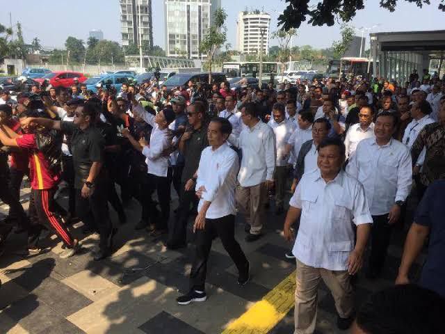 Menhub-Budi-Karya-Punya-Tujuan-yang-Sama-alasan-Jokowi-Prabowo-Bertemu-di-MRT-doc.tujuan-sama-ivoox.id_