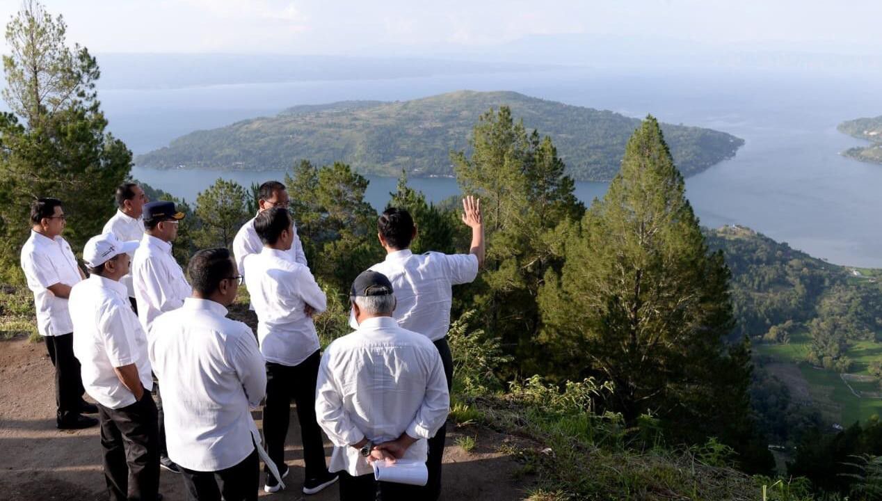 Presiden-Ingin-Danau-Toba-Jadi-Kawasan-Wisata-Berkelas-doc.DanauToba-ivoox.id_