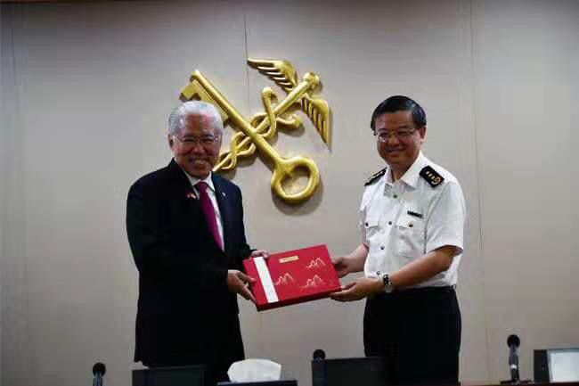 Terobosan-Kreatif-dan-Strategis-Menteri-Perdagangan-Indonesia-Untuk-Tingkatkan-Ekspor-Indonesia-ke-Tiongkok-doc.Kemendag-ivoox.id_
