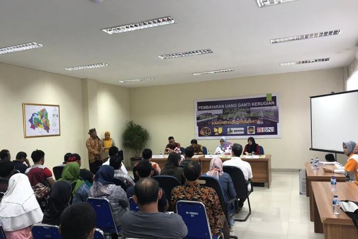 pembayaran ganti rugi japek II selatan