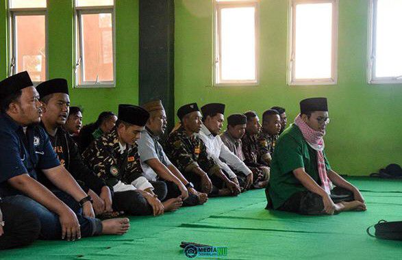 GP-Ansor-dan-Banser-Tasikmalaya-Gelar-Sholat-Gaib-untuk-Mba-Moen-doc.gp-ansor-tasikmalaya-ivoox.id_
