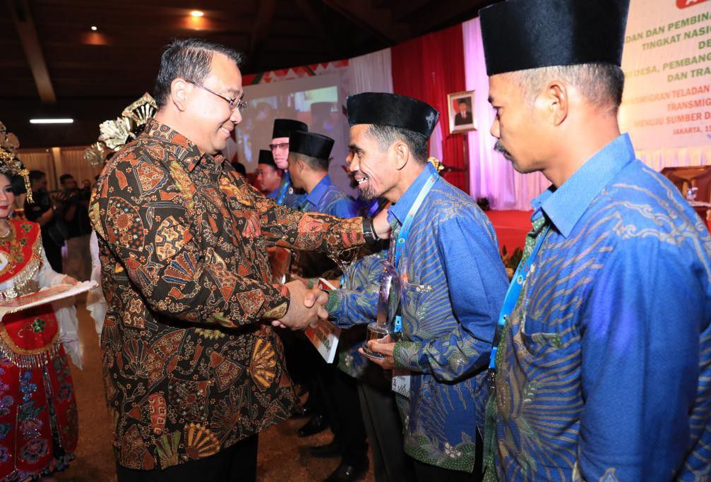 Kemendes-PDTT-Dorong-Terus-Pengembangan-Kawasan-Transmigrasi-doc.pdtt-ivoox.id_