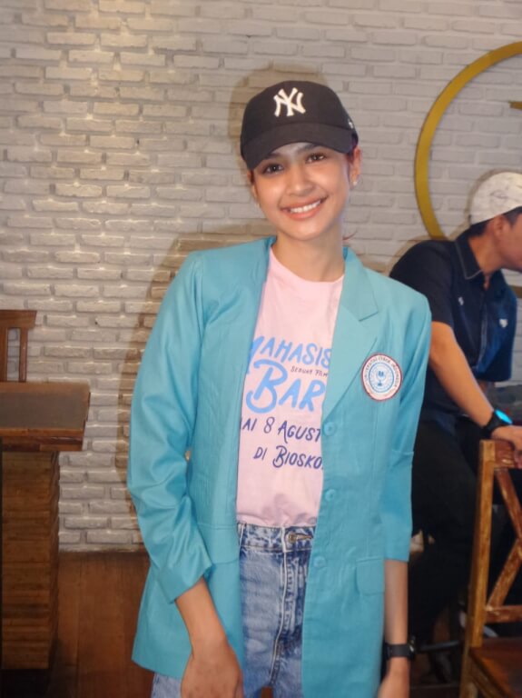 Mikha tambayong