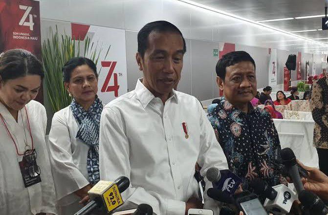Presiden-Joko-Widodo-Sudah-Teken-Perpres-Mobil-Listrik-doc.perpres-ivoox.id_