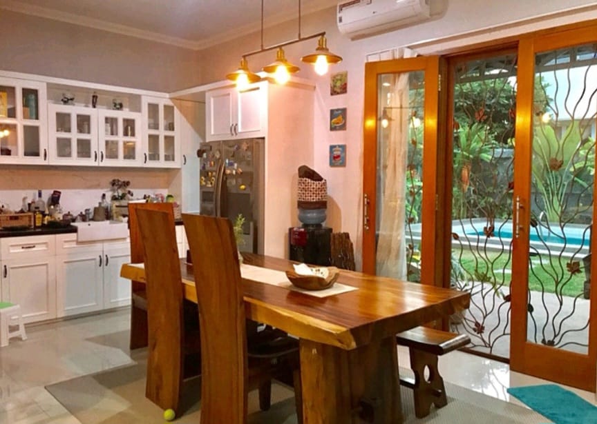 DIJUAL RUMAH TROPIS PREMIUM LEBAK BULUS, JAKSEL DIJUAL RUMAH TROPIS PREMIUM LEBAK BULUS, JAKSEL
