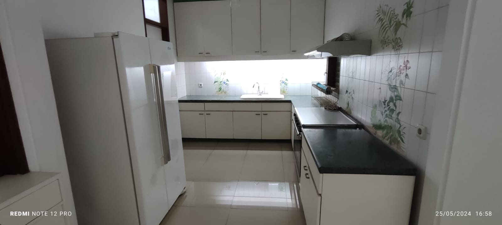 Dijual Rumah di Taman Duta Pondok Indah (FR) Dijual Rumah di Taman Duta Pondok Indah (FR)