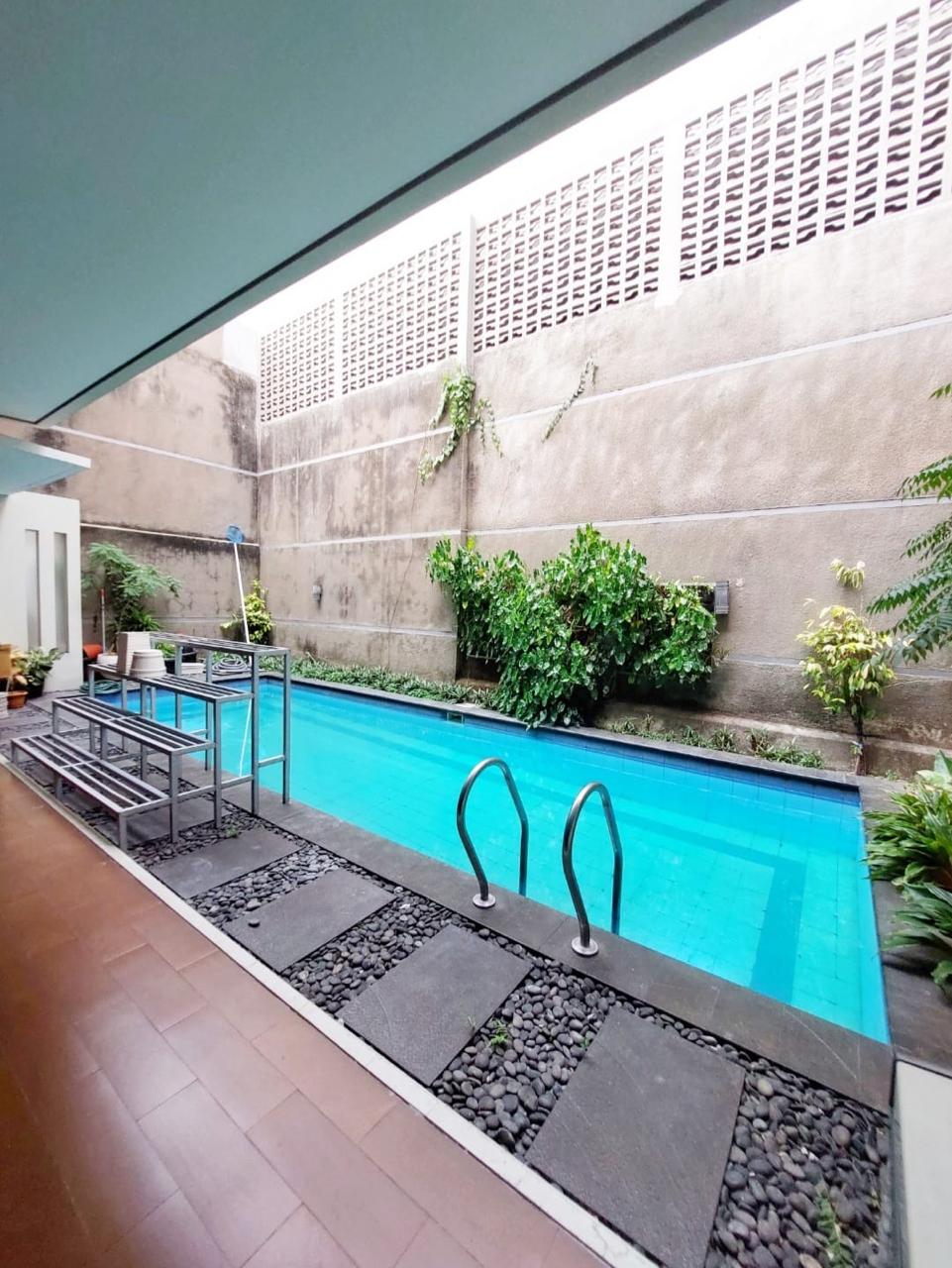 Kolam Renang Kolam Renang