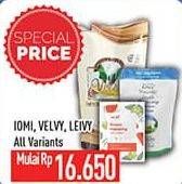 Promo Harga Iomi/Velvy/Leivy Goat Milk Shower Cream  - Hypermart