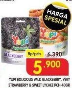 Promo Harga YUPI Bolicious Blackberry, Strawberry, Lychee 40 gr - Superindo
