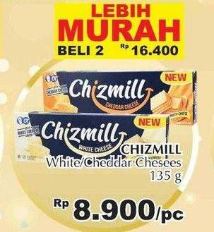 Promo Harga CHIZMILL Wafer White Cheese, Cheddar Cheese per 2 pcs 135 gr - Giant