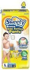 Promo Harga Sweety Bronze Pants L30+2, M34+2 32 pcs - Indomaret