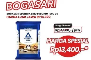 Promo Harga Bogasari Tepung Terigu Segitiga Biru 1000 gr - Carrefour
