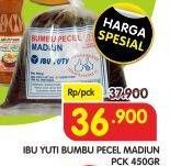 Promo Harga IBU YUTI Bumbu Pecel Madiun 450 gr - Superindo