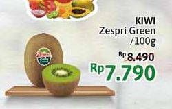 Promo Harga Kiwi Zespri Green per 100 gr - Alfamidi