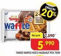 Promo Harga Tango Waffle Choco Hazelnut 75 gr - Superindo