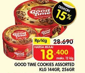 Promo Harga Good Time Chocochips Assorted Cookies Tin 149 gr - Superindo