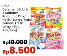 Promo Harga Daia Deterjen Bubuk + Softener Pink, Putih, Bunga, Ekstrak Lemon 470 gr - Indomaret