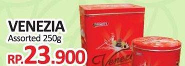 Promo Harga VENEZIA Assorted Biscuits 250 gr - Yogya