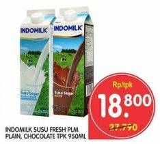 Promo Harga INDOMILK Susu UHT Plain, Chocolate 950 ml - Superindo