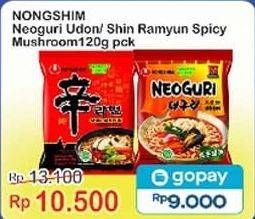 Promo Harga Nongshim Noodle Neoguri Udon, Shin Ramyun Spicy Mushroom 120 gr - Indomaret