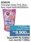 Promo Harga SO KLIN Pewangi Violet, Pink, Biru, Merah, Hijab 900 ml - Alfamidi