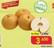 Promo Harga Pear Singo per 100 gr - Superindo