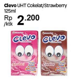 Promo Harga CLEVO Minuman Susu Cokelat, Strawberry 125 ml - Carrefour