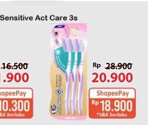 Promo Harga Formula Sikat Gigi Sensitive Active Care Extra Soft 3 pcs - Alfamart