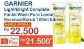 Promo Harga GARNIER Light/Bright Complete Facial Wash Pure Lemon Essence/ Scrub 100 mL  - Indomaret