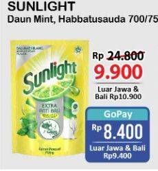 Promo Harga Sunlight Pencuci Piring Anti Bau With Daun Mint, Higienis Plus With Habbatussauda 700 ml - Alfamart