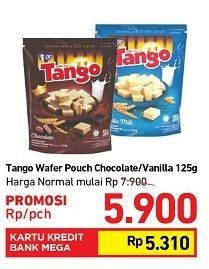 Promo Harga TANGO Wafer Chocolate, Vanilla Milk 125 gr - Carrefour