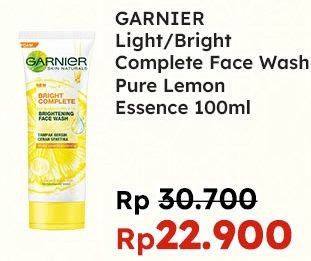 Promo Harga GARNIER Light Complete Brightening Foam 100 ml - Indomaret