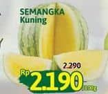 Promo Harga Semangka Kuning per 100 gr - Alfamidi