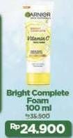 Promo Harga Garnier Bright Complete Vitamin C Super Whip, Face Wash 100 ml - Alfamart