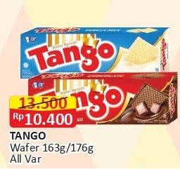 Promo Harga TANGO Wafer All Variants 176 gr - Alfamart