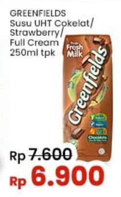 Promo Harga Greenfields UHT Choco Malt, Chocolate, Strawberry, Full Cream 250 ml - Indomaret