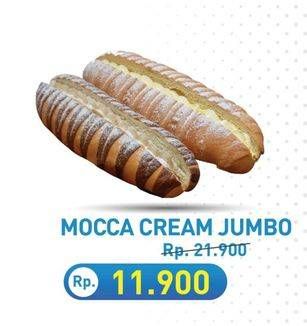 Promo Harga Mocca Cream Jumbo  - Hypermart