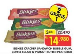 Promo Harga BISKIES Sandwich Biscuit Bubble Gum, Coffe Eclair, Peanut Butter 108 gr - Superindo