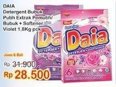 Promo Harga DAIA Deterjen Bubuk Putih, + Softener Pink, + Softener Violet 1800 gr - Indomaret