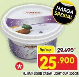 Promo Harga YUMMY Sour Cream Light 200 gr - Superindo