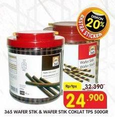 Promo Harga 365 Wafer Stik Coklat, Regular 500 gr - Superindo