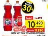 Promo Harga Fanta Minuman Soda Strawberry 1500 ml - Superindo